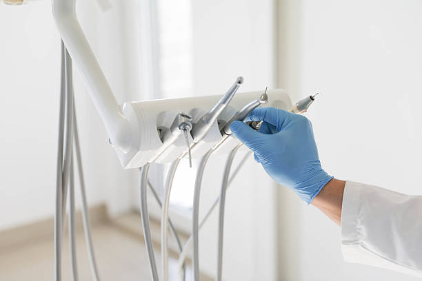 24/7 Emergency Teeth Cleaning And Checkup experts in Winnetka, IL